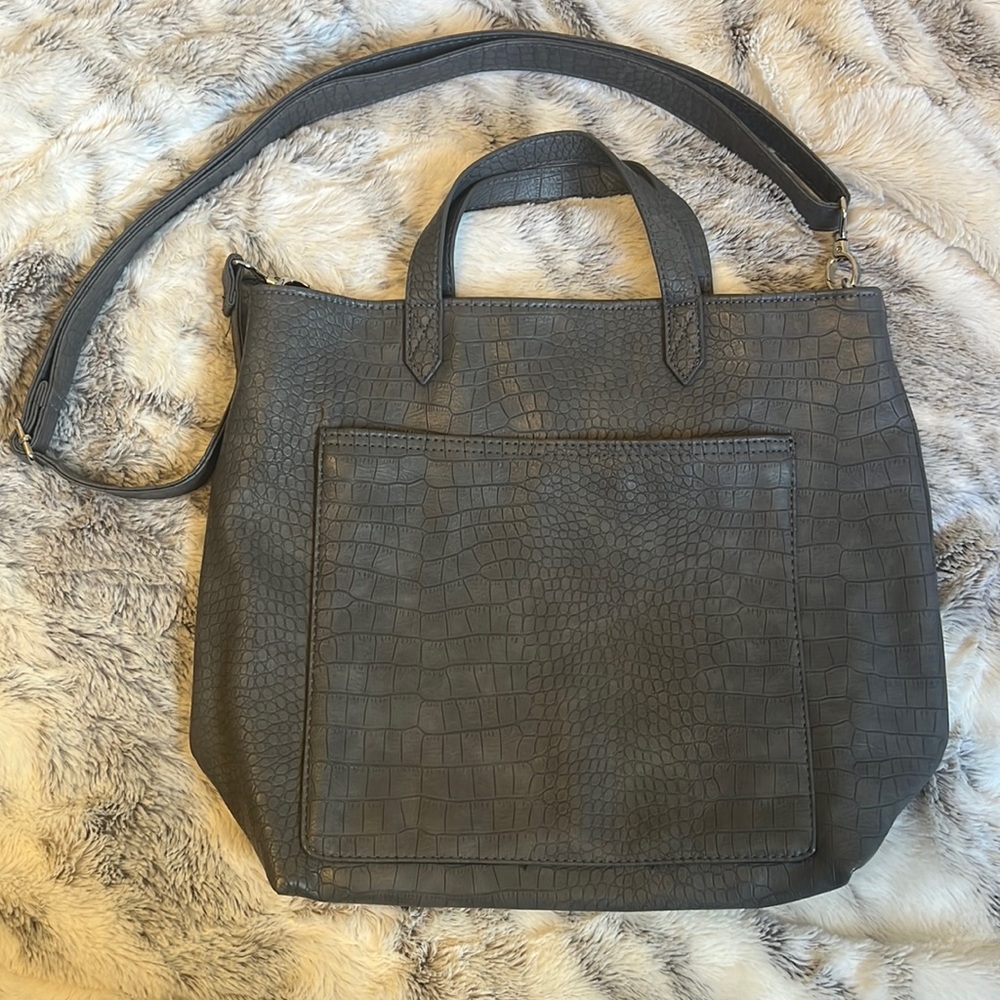 *Like new! Gray leather bag